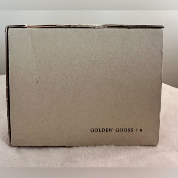 Authentic Golden Goose Superstar Leather & Suede Sneaker - Picture 12 of 13